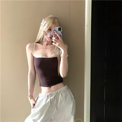 我那热辣滚烫的婚姻刚离婚，五个女神未婚妻倒追我